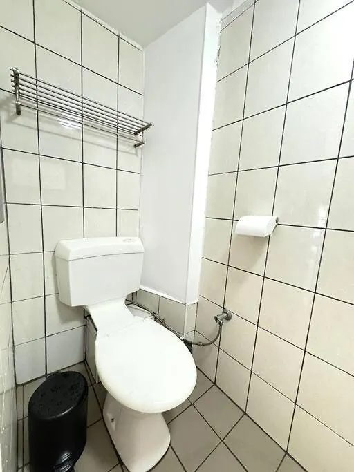 Convenient 2-Bdr Studio In Macgregor 3Elb Brisbane