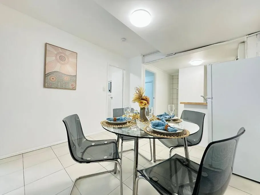 Convenient 2-Bdr Studio In Macgregor 3Elb Brisbane 0*,
